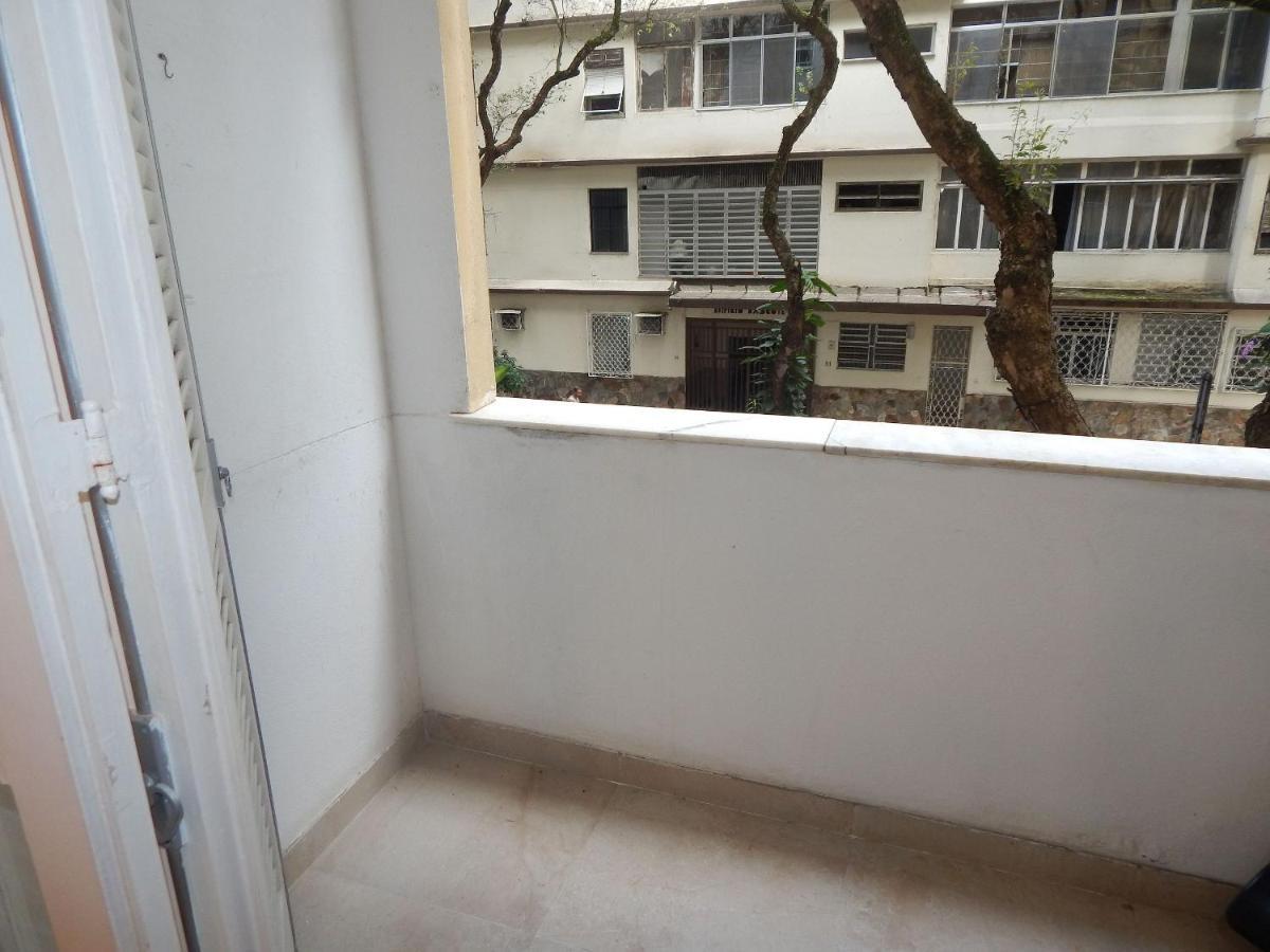 Aconchegante E Espacoso 2 Quartos Com Varanda No Coracao De Copacabana *